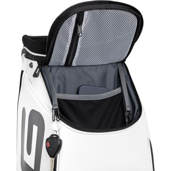 Ping Bolsa Tour Staff